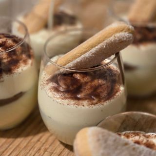 Nedělní dezert na světě 🤗 taky někdy umění 🍰🎨 #dezert #umění #neděle